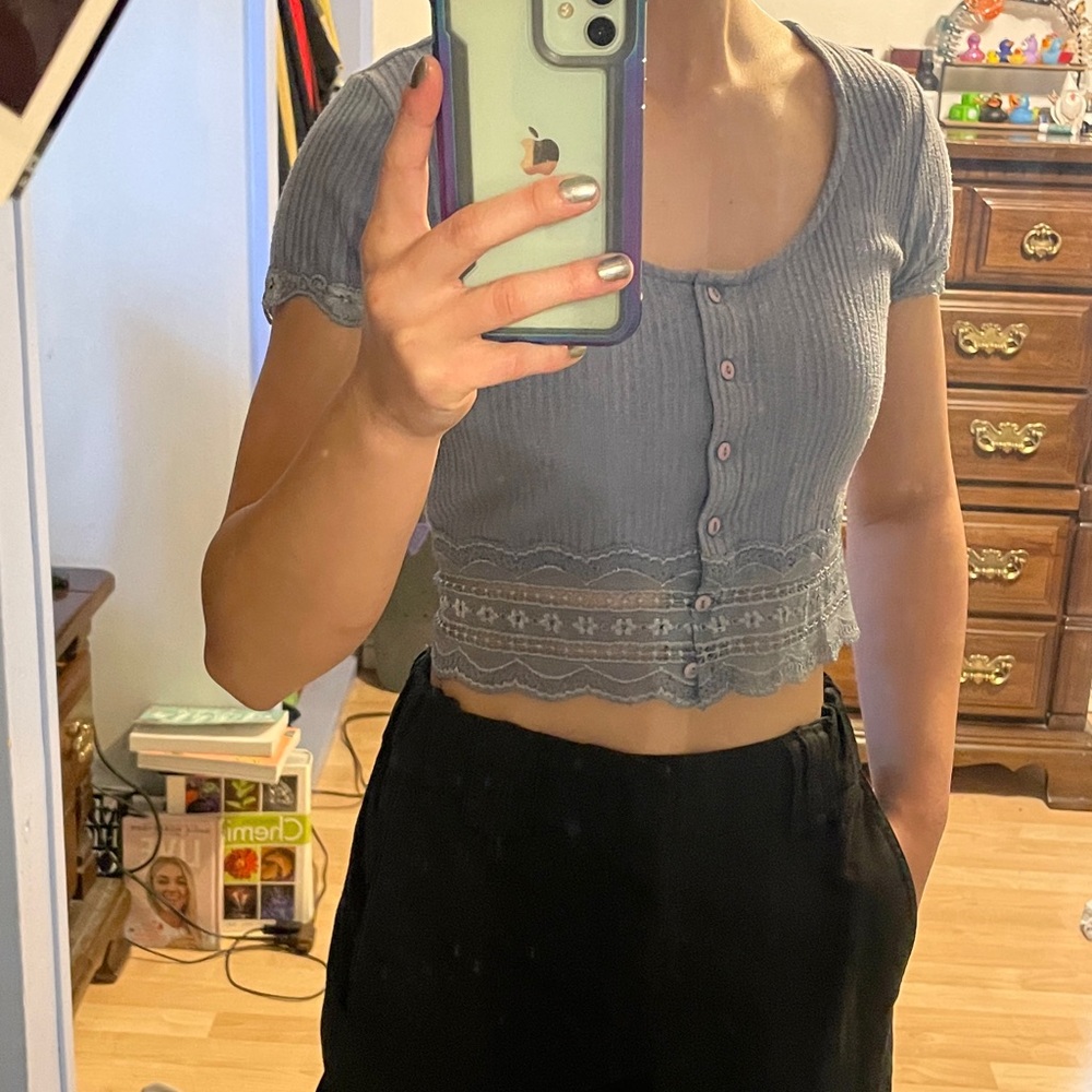 Aeropostale Cropped Shirt